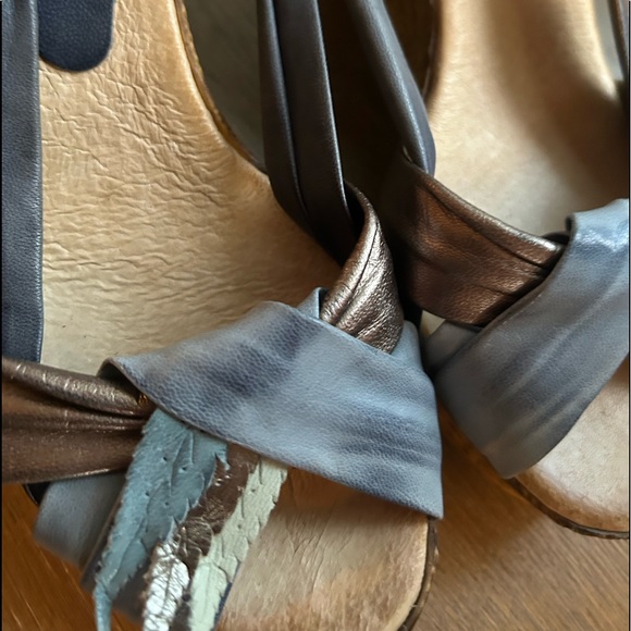 Wedges - Picture 2 of 3